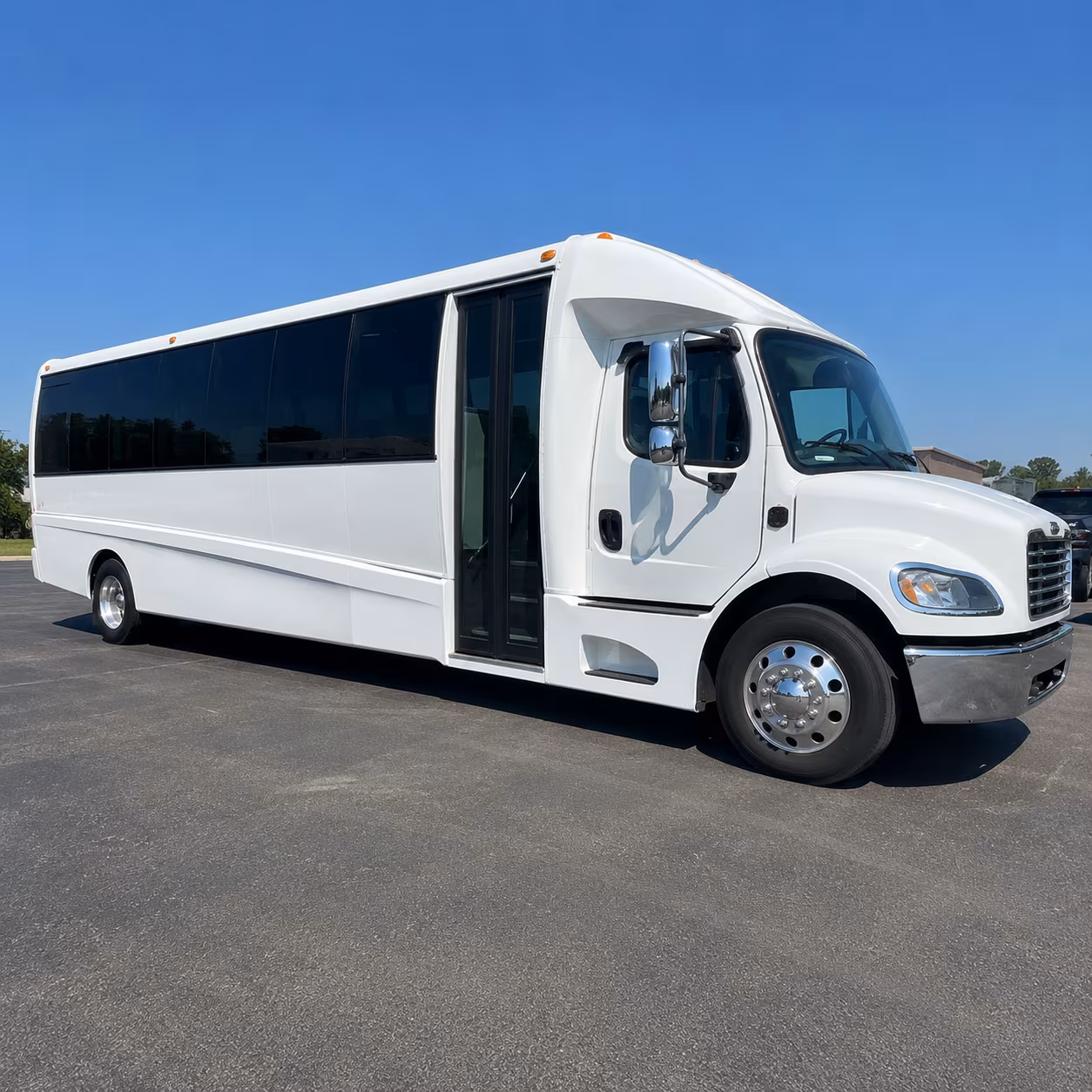 bus rentals for concerts and events at the honda center and angel stadium