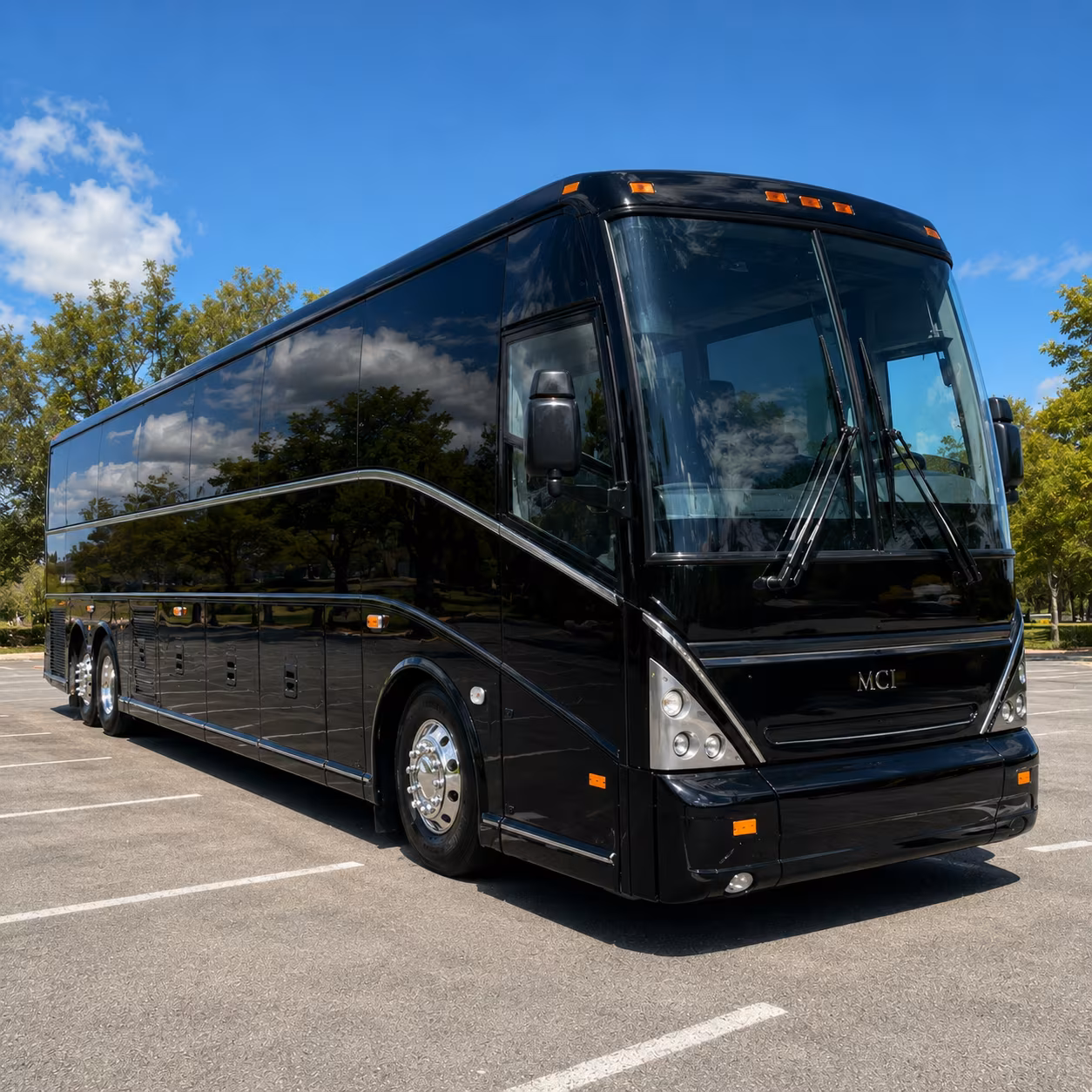 employee shuttle buses between orange and the platinum triangle
