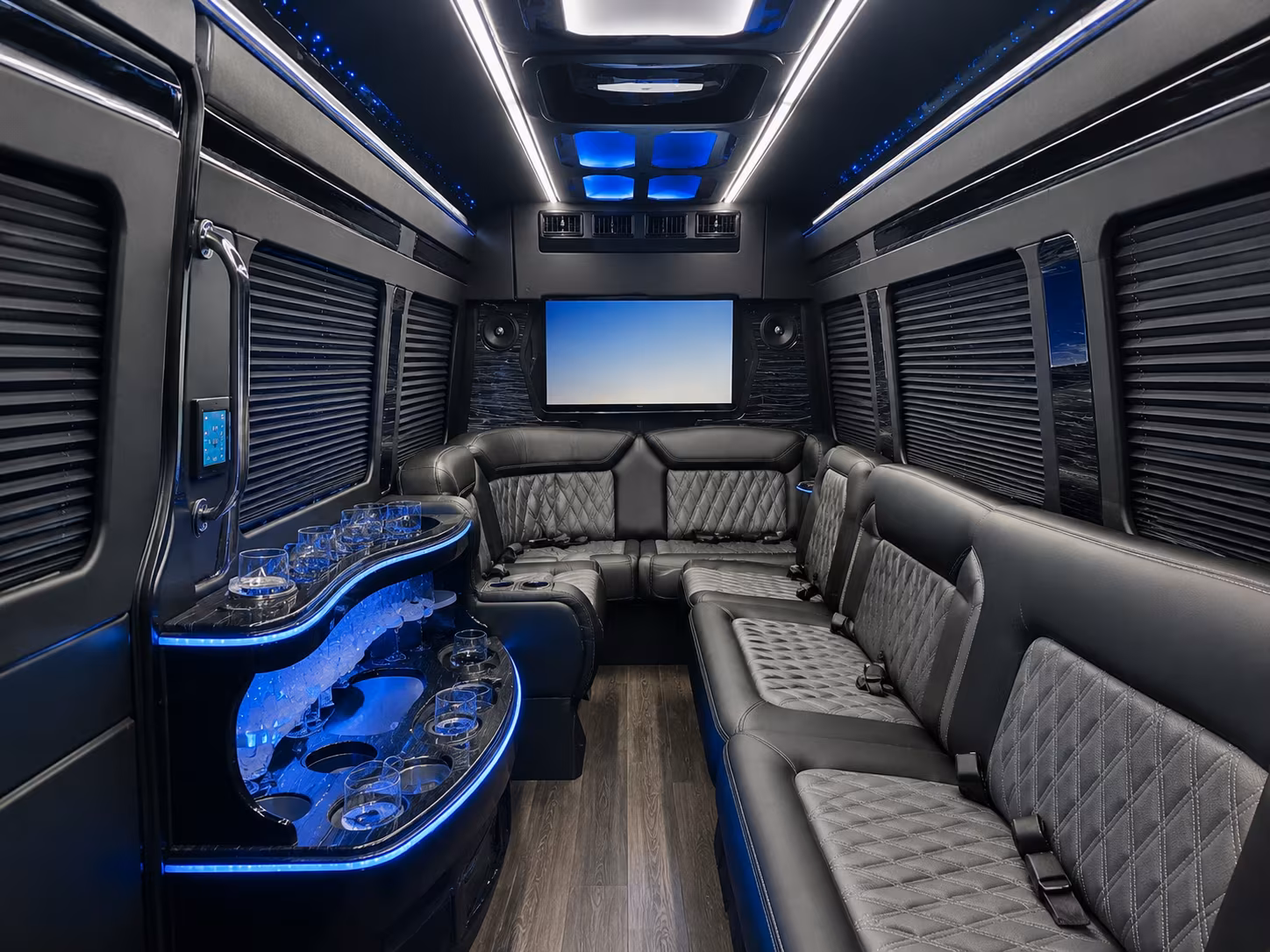 festival shuttle buses to stagecoach coachella and desert festivals